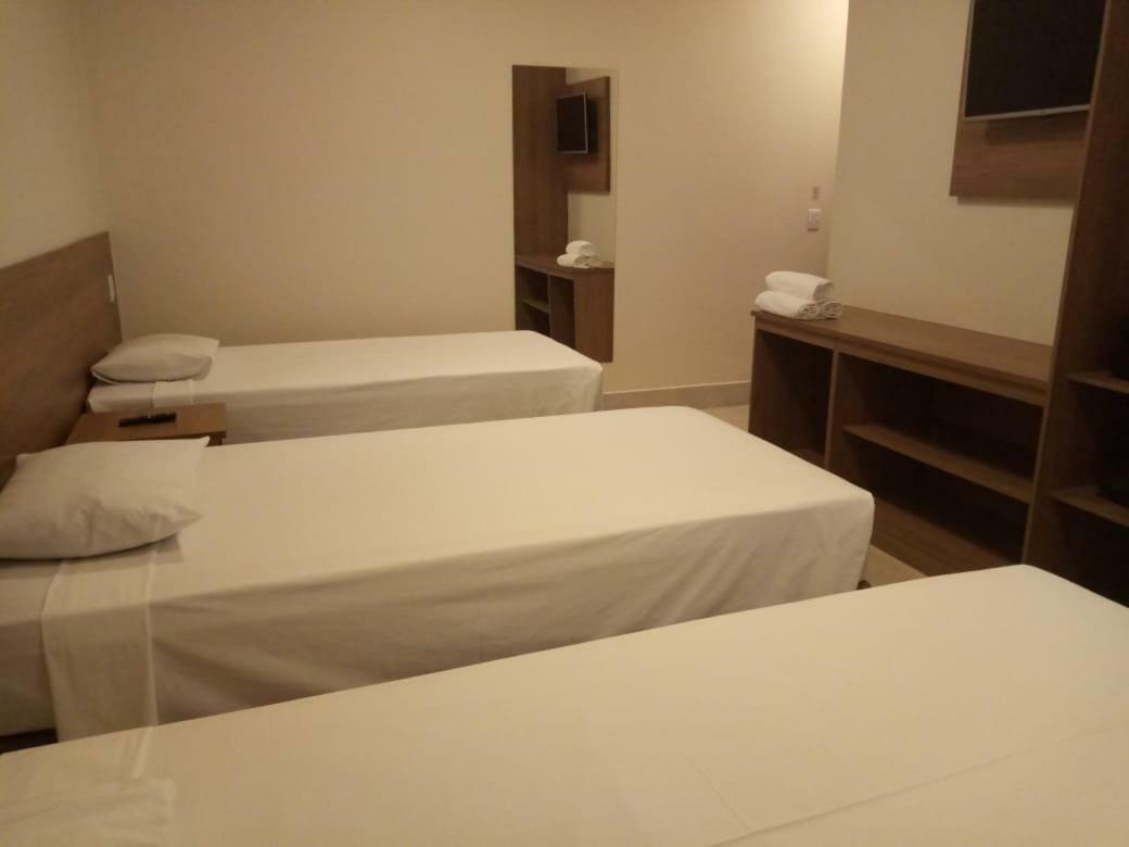Hotel Hospeda Марилия Экстерьер фото